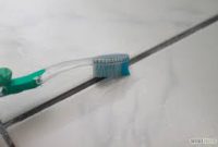 Cara Praktis Membersihkan Nat Keramik yang Kotor Cara Praktis Membersihkan Nat Keramik yang Kotor