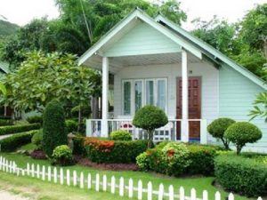 cara menata taman depan rumah bagi pemula