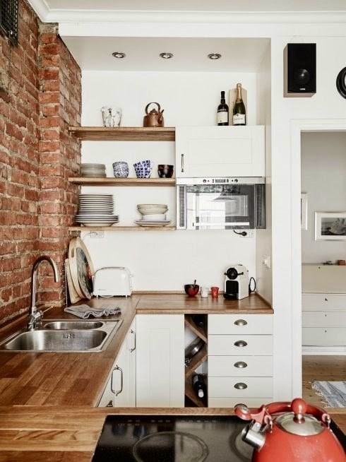 Desain Interior Dapur Cantik Yang Mungil Bersih dan Rapi