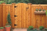 desain pintu pagar yang cocok untuk rumah kayu minimalis modern