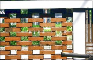 contoh pagar rumah minimalis dari batu bata