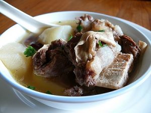 Cara Memasak Supaya Daging Iga Bisa Copot Sempurna Dari Tulangnya